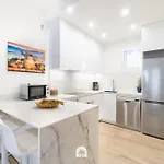 Apartment Mediterranean Way - Cases Blanques *